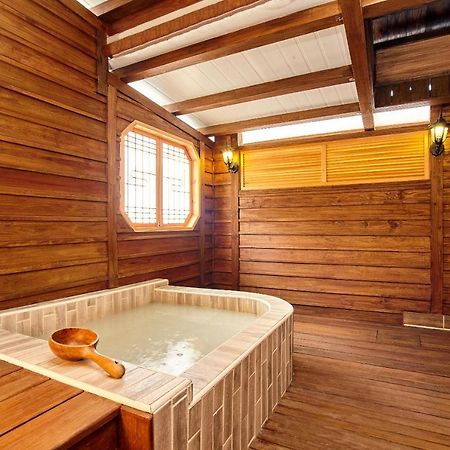 Gorgeous Hot Spring Resort Taipei Exterior photo