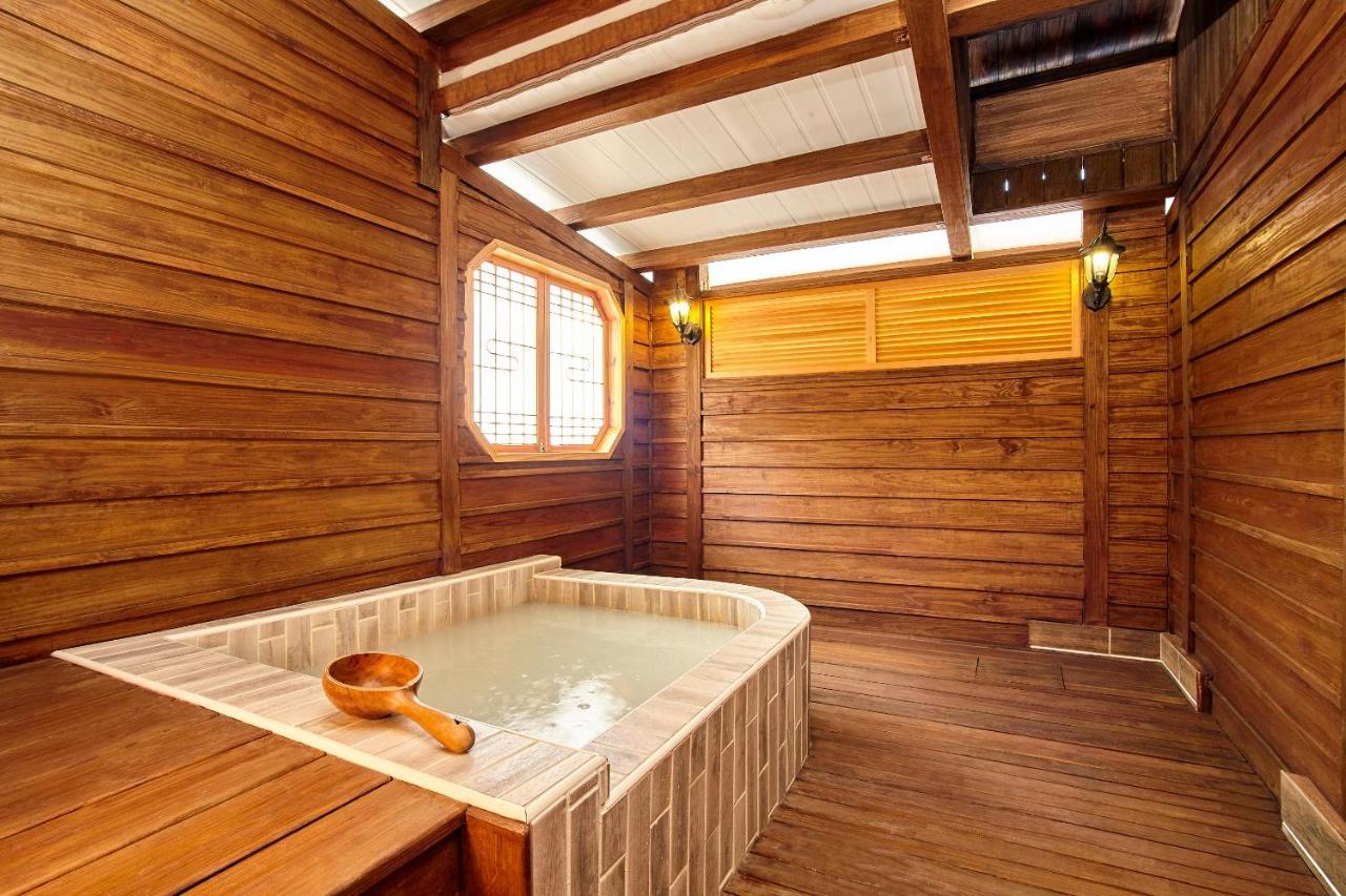 Gorgeous Hot Spring Resort Taipei Exterior photo
