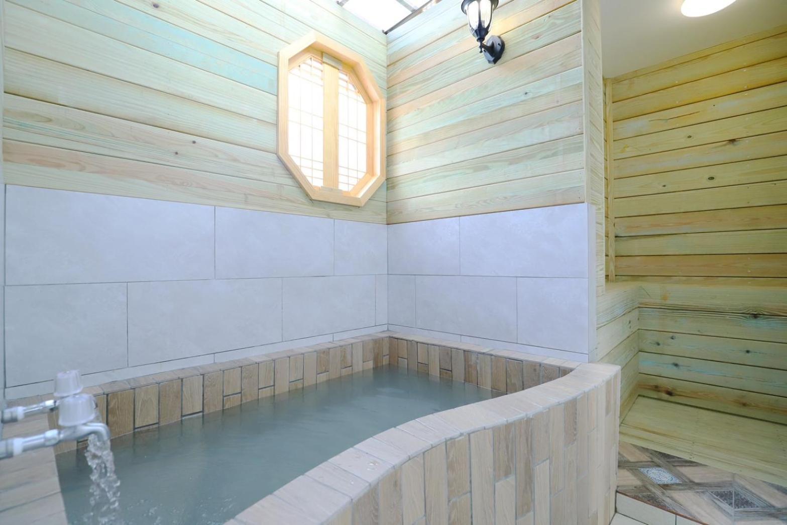 Gorgeous Hot Spring Resort Taipei Exterior photo
