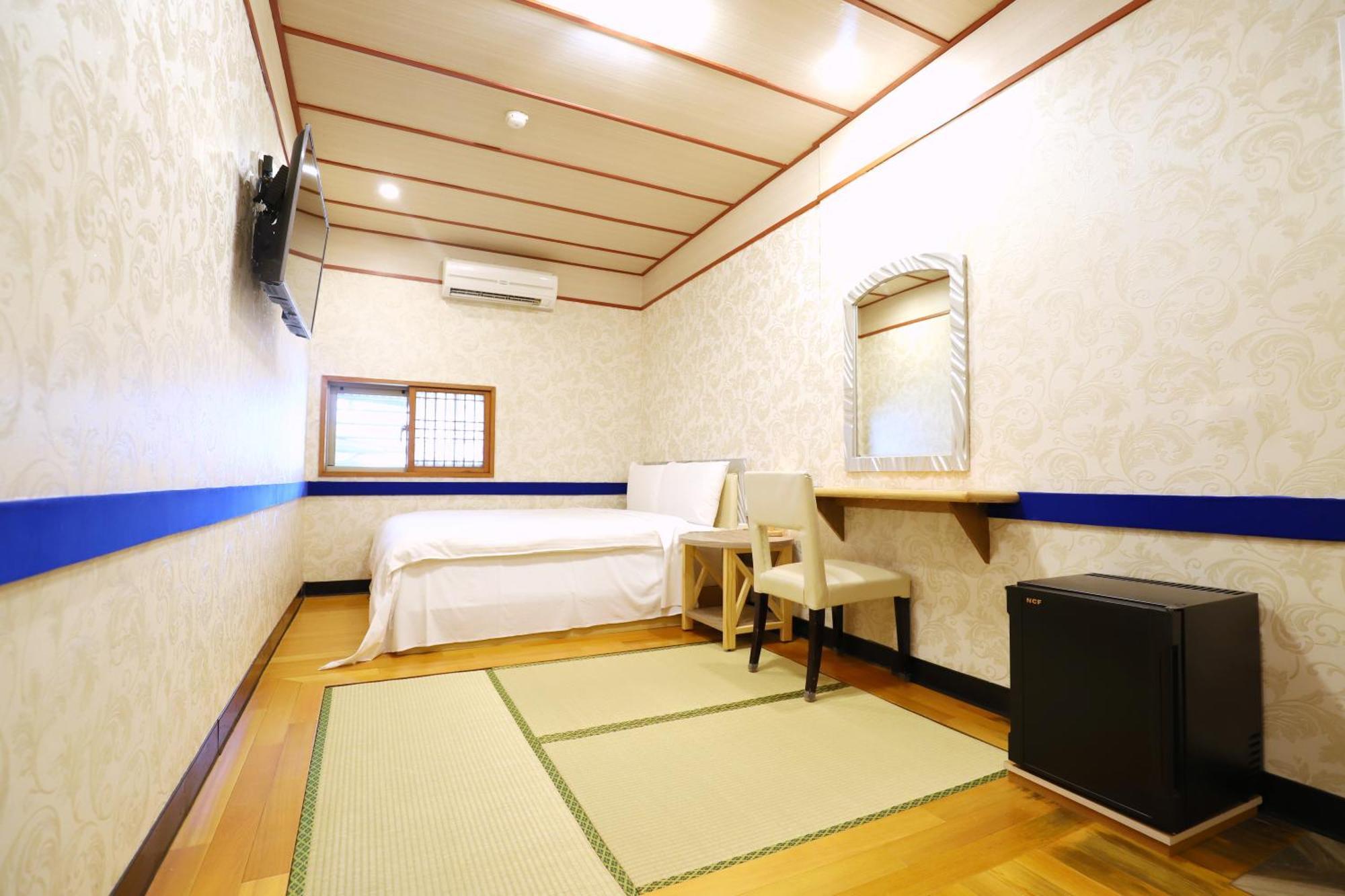 Gorgeous Hot Spring Resort Taipei Exterior photo