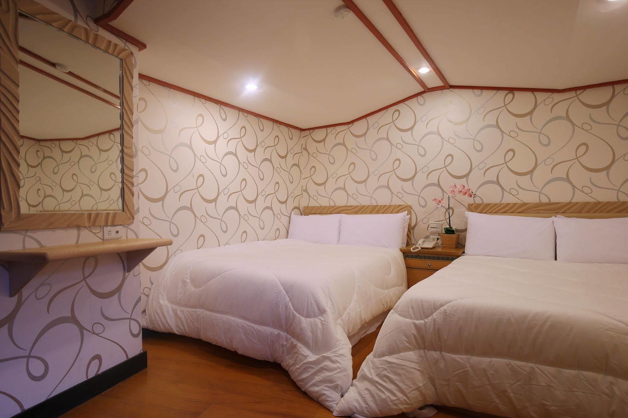Gorgeous Hot Spring Resort Taipei Exterior photo
